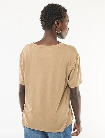 T-shirt met korte mouwen en V-hals