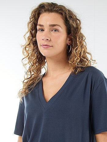 T-shirt met korte mouwen en V-hals
