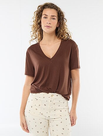T-shirt met korte mouwen en V-hals
