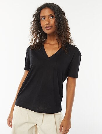 T-shirt met korte mouwen en V-hals