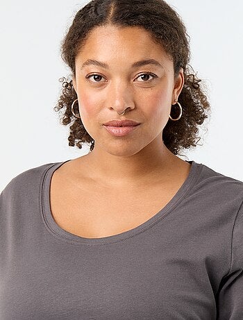 T-shirt met lange mouwen en ronde hals