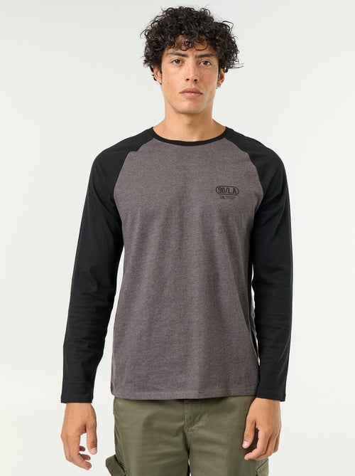 T-shirt met print en lange raglanmouwen - Kiabi T-shirt met print en lange raglanmouwen - Kiabi