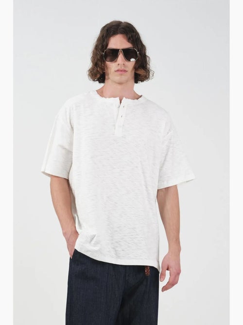 T-shirt met ronde hals en knoopdetails giesto - Kiabi