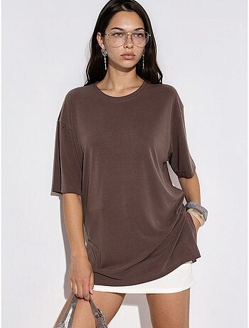 T-shirt met ronde hals en korte mouwen met splitdetail busem