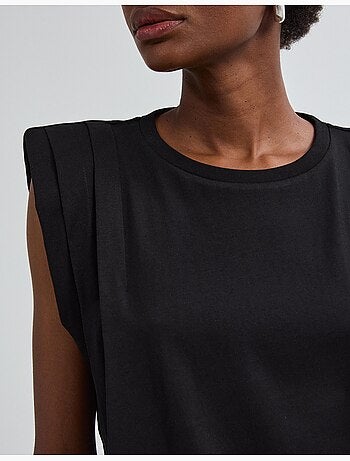 T-shirt met schoudervullingen, mo fashion