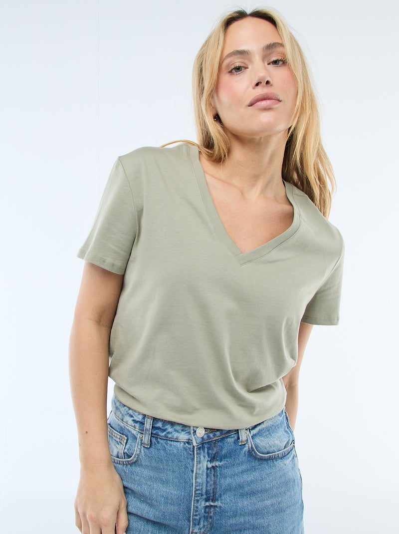T-shirt met V-hals Groen - Kiabi