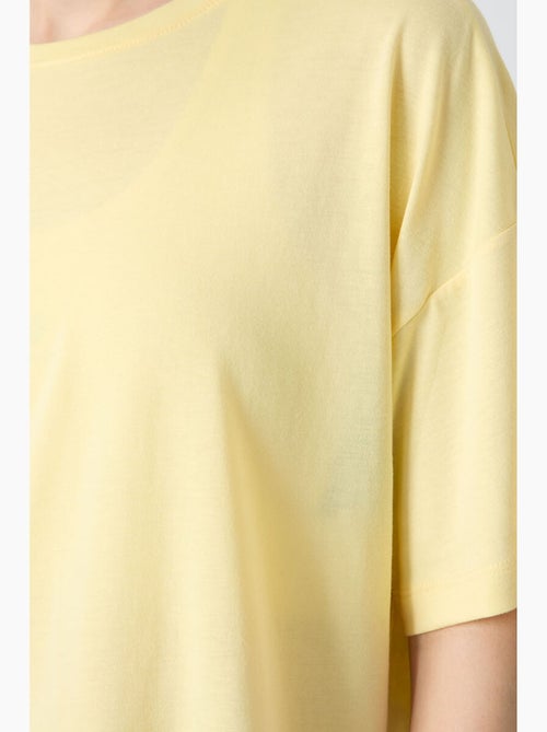 T-shirt oversize en coton et modal à col rond tommy - Kiabi T-shirt oversize en coton et modal à col rond tommy - Kiabi