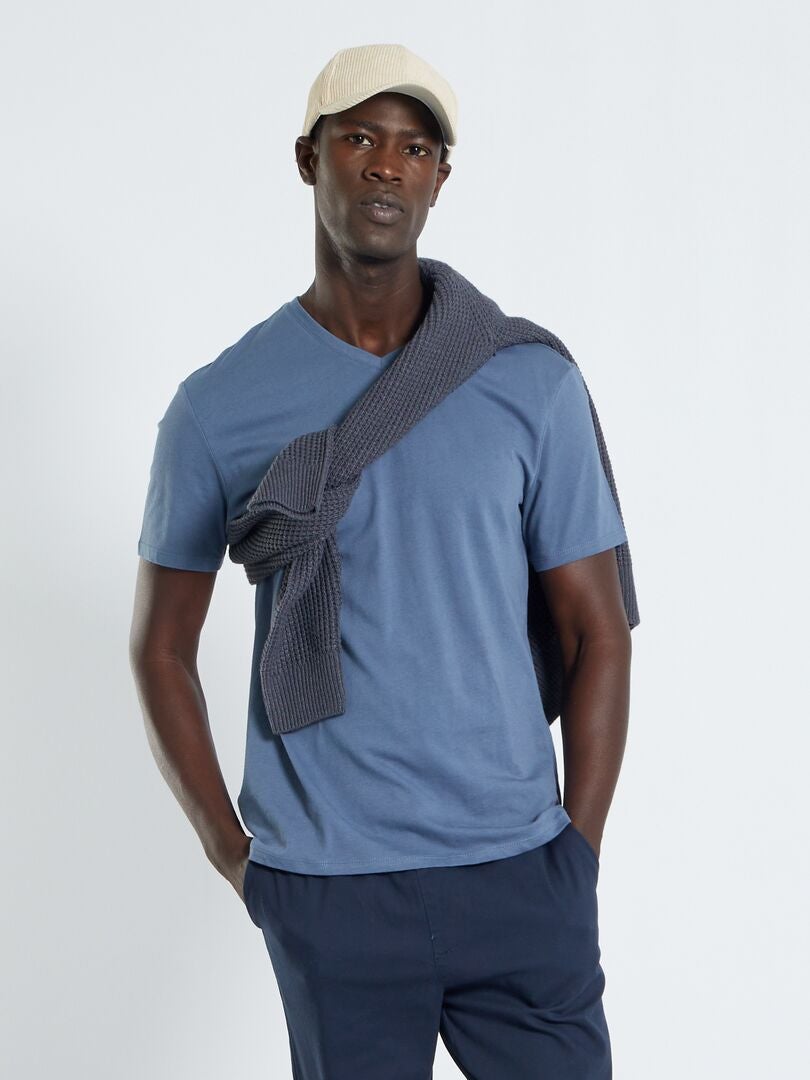 T-shirt regular col V en coton bleu gris - Kiabi