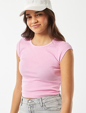 T-shirt sans manches avec ouverture dans le bas du dos