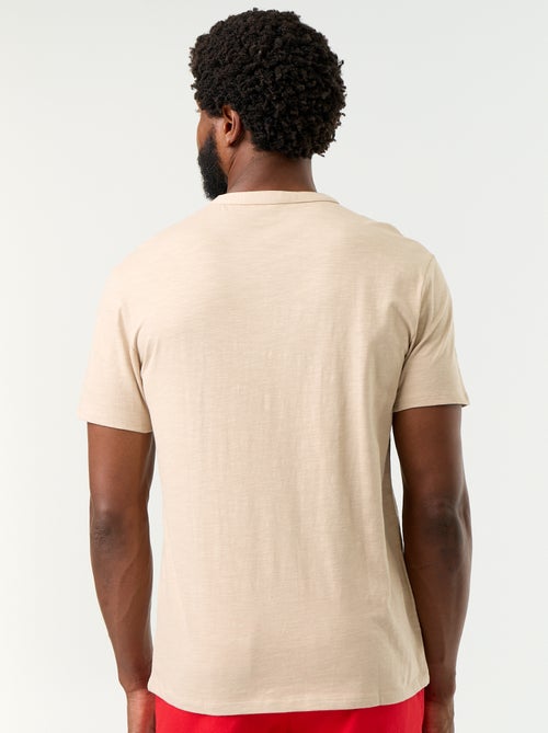 T-shirt uni à col tunisien homme - Kiabi