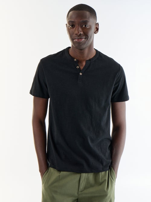 T-shirt uni à col tunisien pour homme - Kiabi