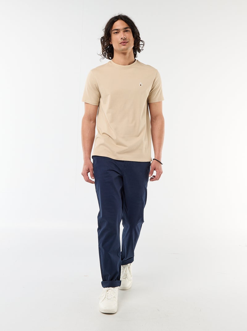 T-shirt uni à manches courtes avec broderie Beige - Kiabi