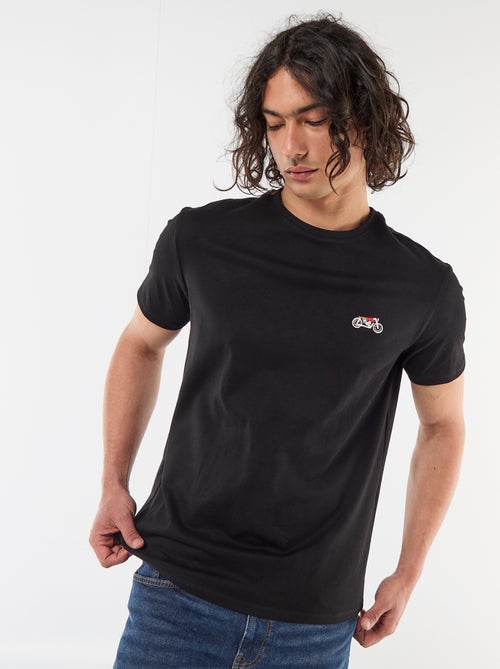 T-shirt uni à manches courtes avec broderie - Kiabi