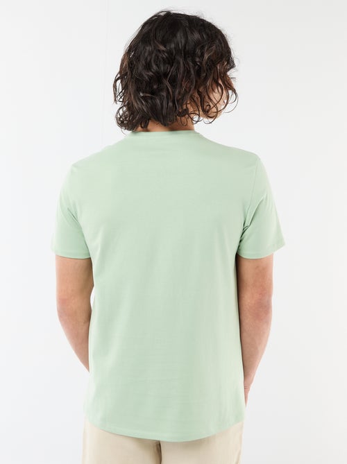 T-shirt uni à manches courtes avec broderie - Kiabi