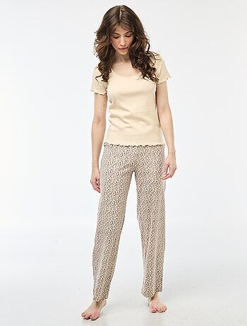 T-shirt uni en maille côtelé manches courtes