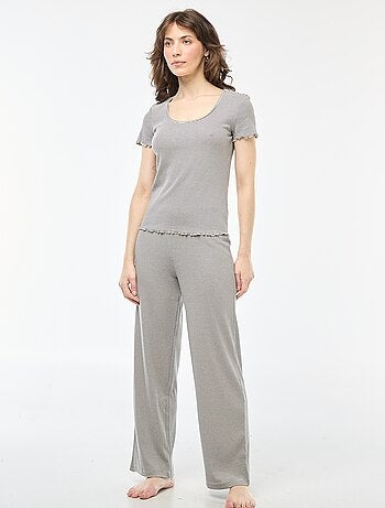 T-shirt uni en maille côtelé manches courtes