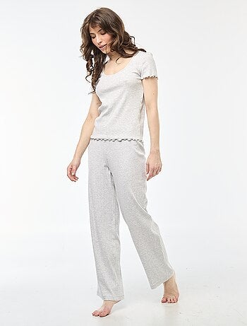 T-shirt uni en maille côtelé manches courtes