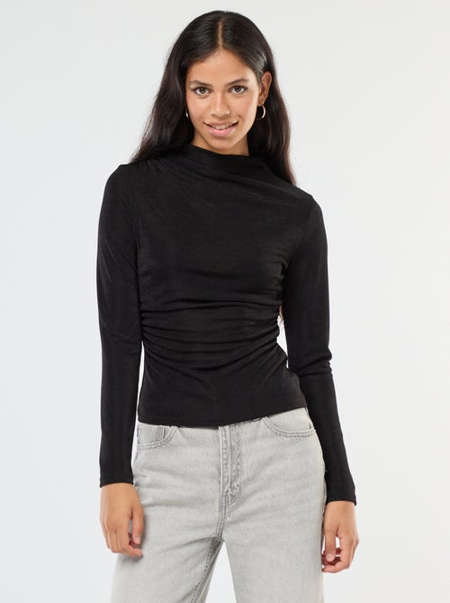 T-shirt uni en matière fluide à col montant - Kiabi