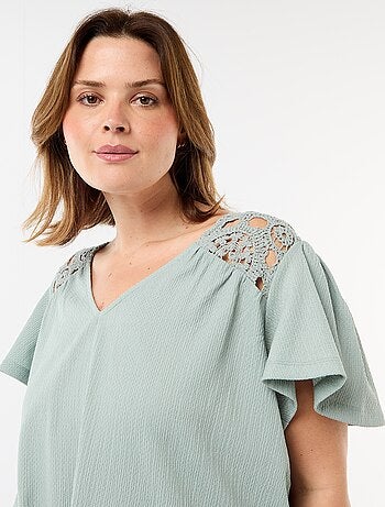 T-shirt van crêpe jerseytricot met macramé