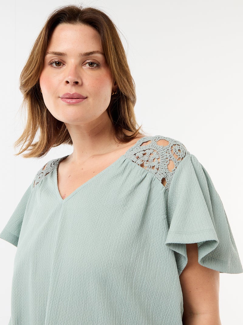 T-shirt van crêpe jerseytricot met macramé Blauw - Kiabi