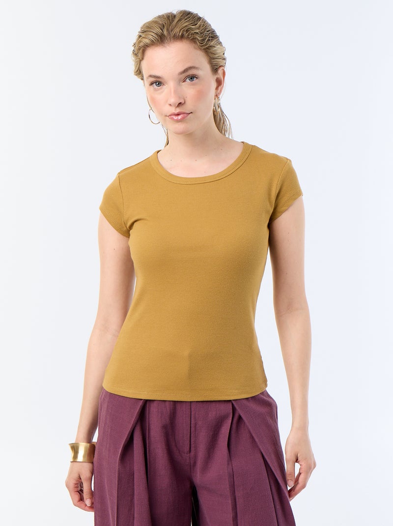 T-shirt van jerseytricot met korte geribde mouwen Mosterdgeel - Kiabi