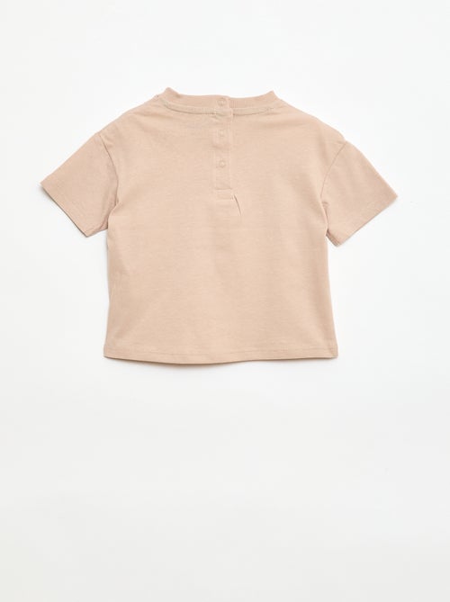 T-shirt van jerseytricot met korte mouwen en borstzak met print - Kiabi