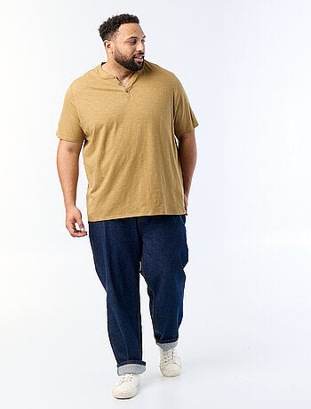 T-shirt van jerseytricot met tunisische kraag en korte mouwen