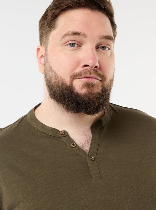 T-shirt van jerseytricot met tunisische kraag en korte mouwen - Kiabi