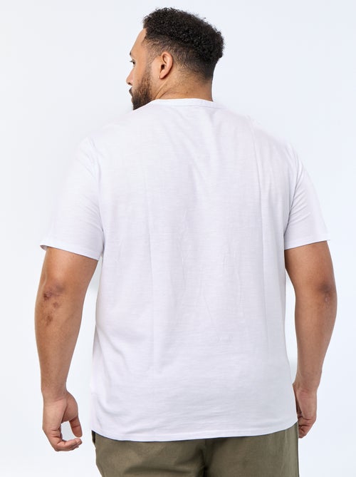 T-shirt van jerseytricot met tunisische kraag en korte mouwen - Kiabi