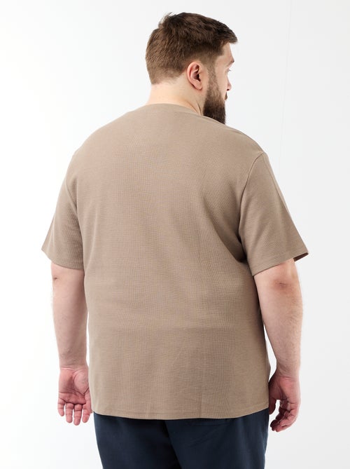 T-shirt van piquéstof met korte mouwen - Kiabi T-shirt van piquéstof met korte mouwen - Kiabi
