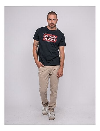 T-shirt van puur katoen met jordipal-patroon.