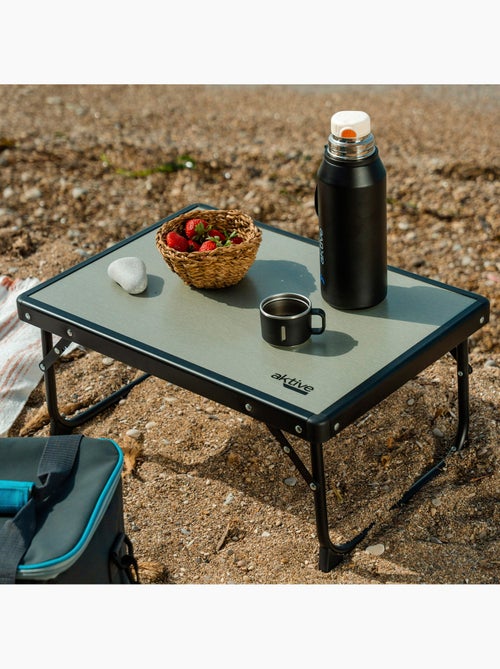 Table de camping basse pliante aktive - Kiabi Table de camping basse pliante aktive - Kiabi