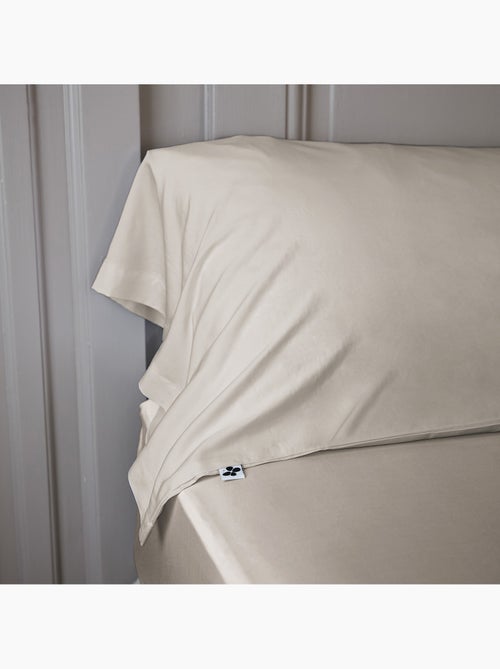 Taie de traversin – satin de bambou – ultra douce - salomé - Kiabi Taie de traversin – satin de bambou – ultra douce - salomé - Kiabi