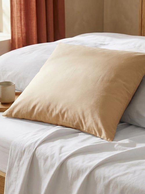 Taie d'oreiller unie 63 x 63 cm en coton - Kiabi Taie d'oreiller unie 63 x 63 cm en coton - Kiabi