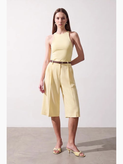 Tailored short met hoge taille en wijde pijp dilvin - Kiabi