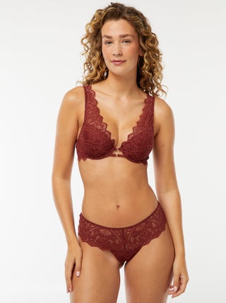 Tanga en dentelle transparente avec bijou fantaisie