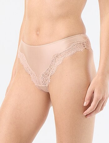 Tanga en microfibre satinée et dentelle