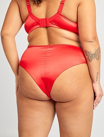 Tanga en satin et tulle brodé