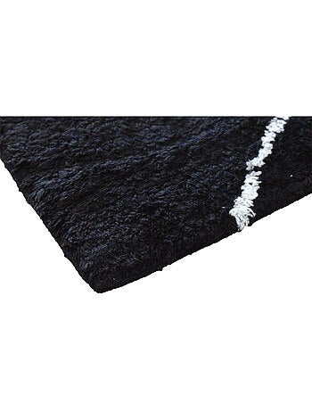 Tapis berbère à motifs graphiques