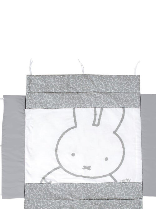 Tapis de parc avec bords imprimé lapin miffy - ROBA - Kiabi Tapis de parc avec bords imprimé lapin miffy - ROBA - Kiabi