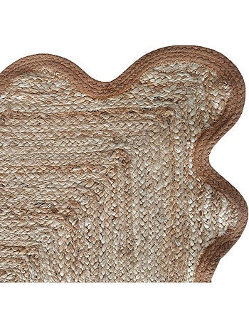 Tapis de salon tressé avec finition ondulée