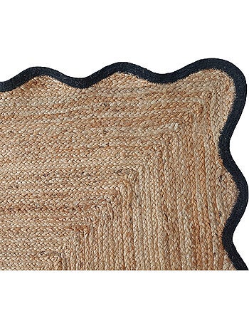 Tapis de salon tressé avec finition ondulée