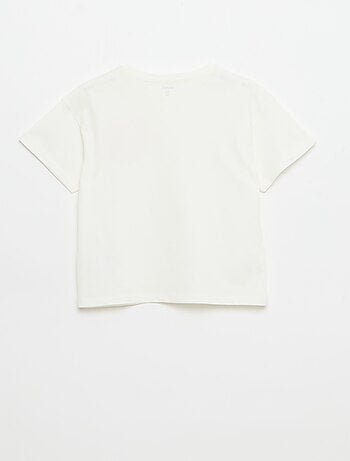 Tee-shirt avec broderie à la poitrine