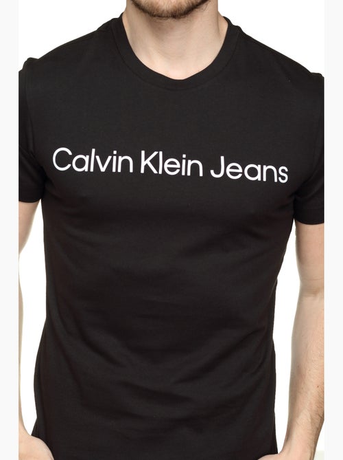 Tee Shirt Calvin Klein manches courtes - Kiabi Tee Shirt Calvin Klein manches courtes - Kiabi