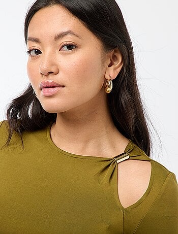 Tee-shirt cintré avec détail doré