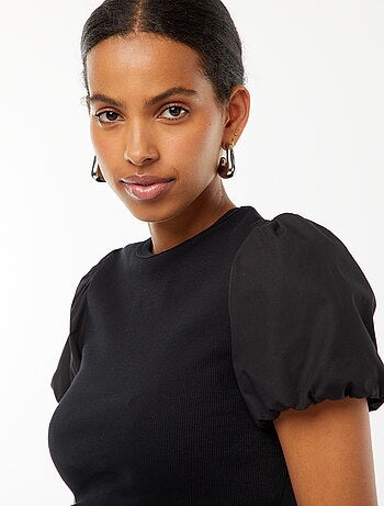 Tee-shirt cintré bi-matière avec manches bouffantes