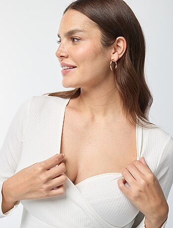 Tee-shirt d'allaitement cache-coeur