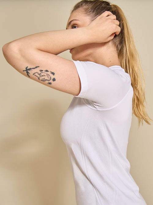 Tee-shirt de sport effet seconde peau - (ekstract) - Kiabi Tee-shirt de sport effet seconde peau - (ekstract) - Kiabi