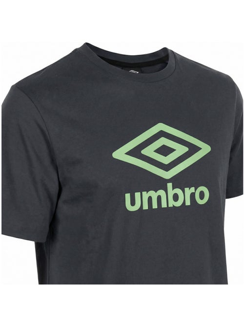 Tee shirt homme col rond en coton 160gsm et logo imprimé umbro - Kiabi Tee shirt homme col rond en coton 160gsm et logo imprimé umbro - Kiabi