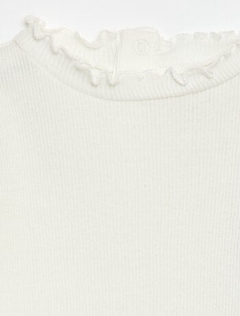 Tee-shirt rib col ondulé